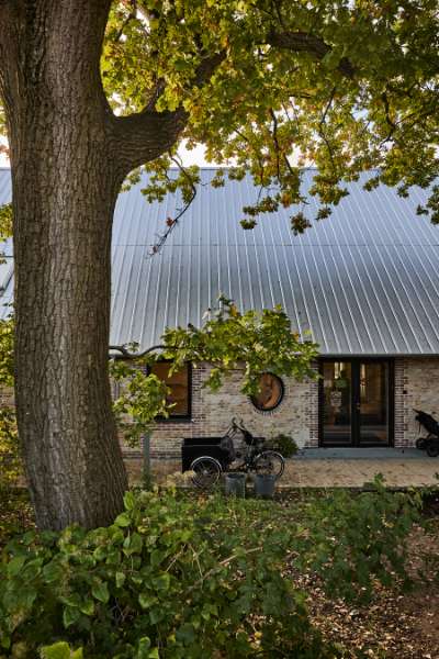 Steel, wood and recycled brick make Gladsaxe kindergartens CO2-neutral, Børnehuset Egedammen, Klausdalsbrovej 195, 2860 Søborg
